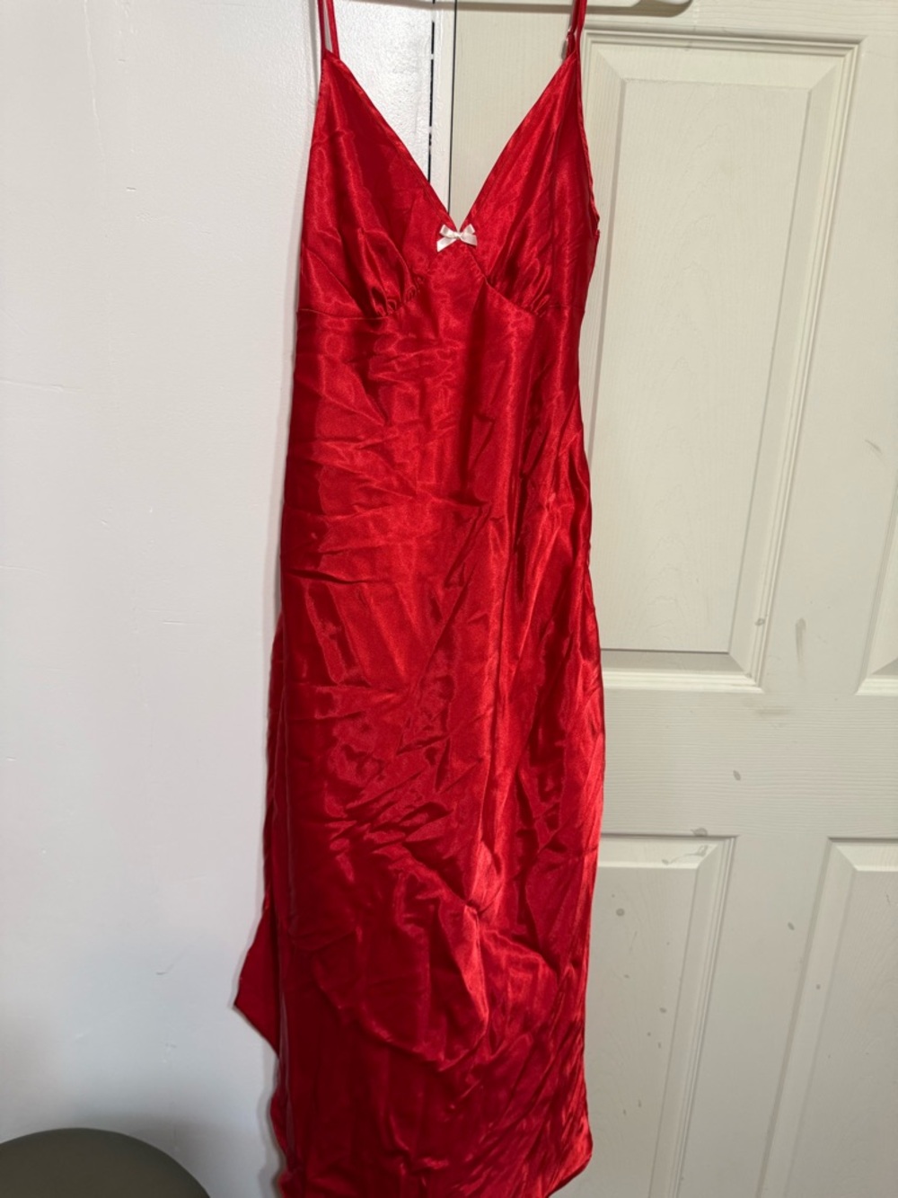 Intimo Red Satin Heart-Print Robe & Slip - Picture 2 of 7